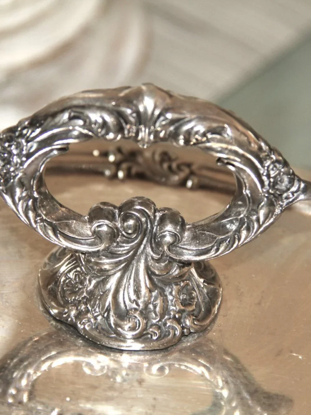 Wallace Silversmiths elegant vintage